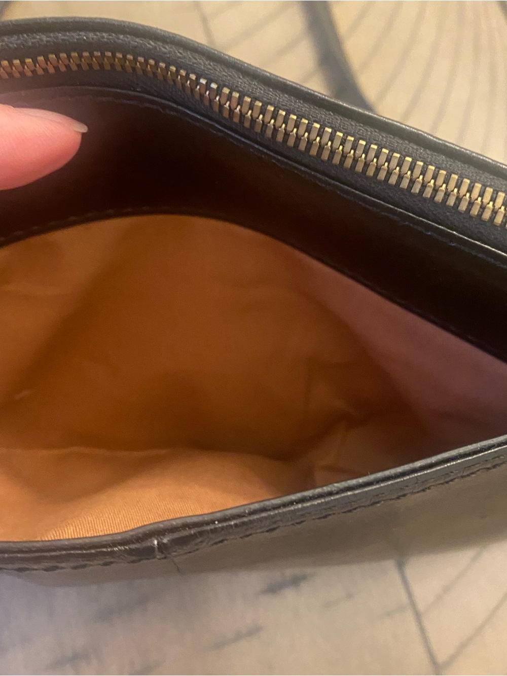 Hobo Polished Leather 3 In 1 Bag in Black - Picture 7 of 8